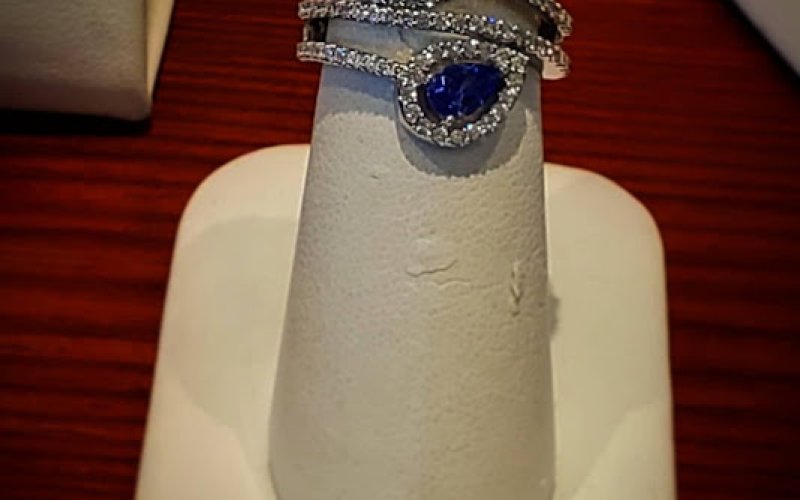 Charles Lynn Jewelers
