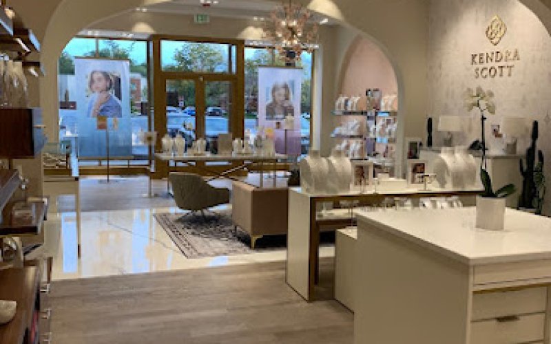 Kendra Scott — Jewelry store in Ann Arbor