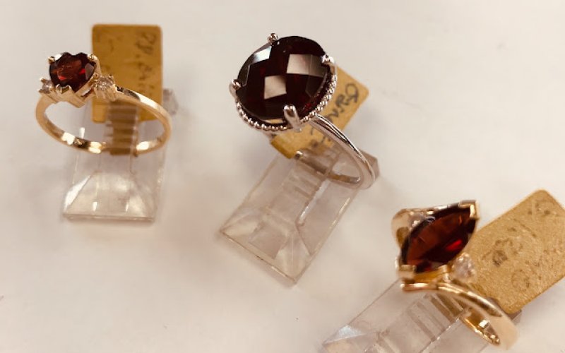 Jewel Gallery