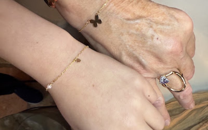 Luna + Stella Permanent Jewelry