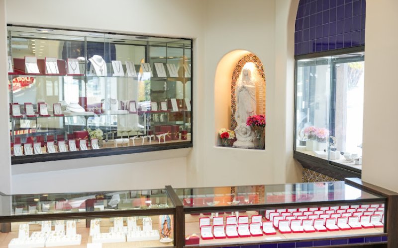Don Roberto Jewelers