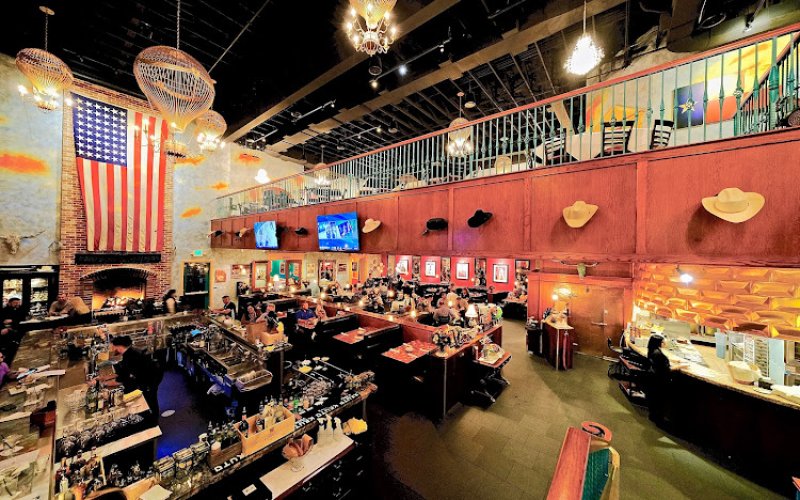 Necker's Jewelers — Jewelry store in Davenport