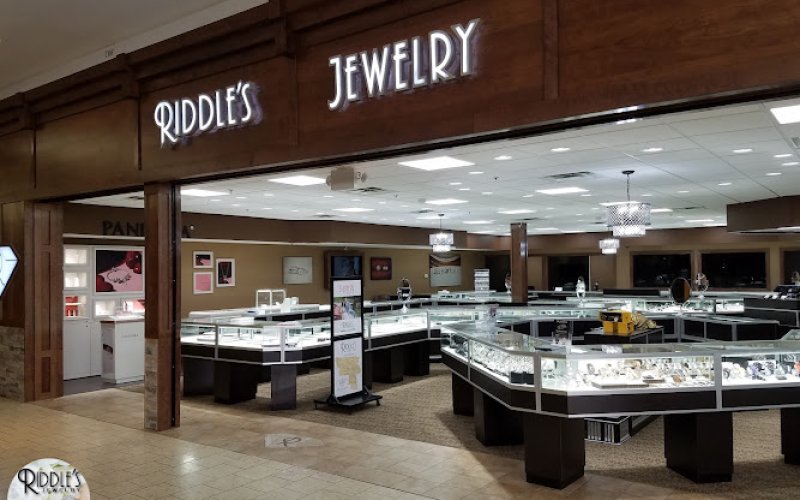 Riddle's Jewelry - Davenport — Jewelry store in Davenport