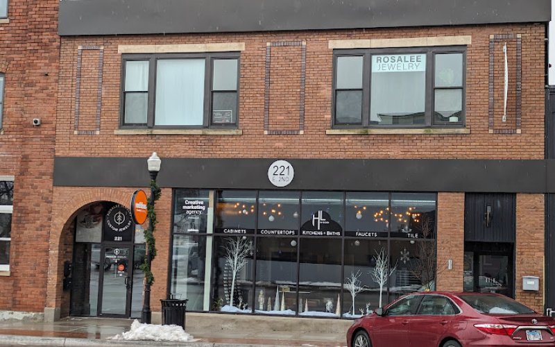 Rosalee Jewelry — Jewelry store in Davenport
