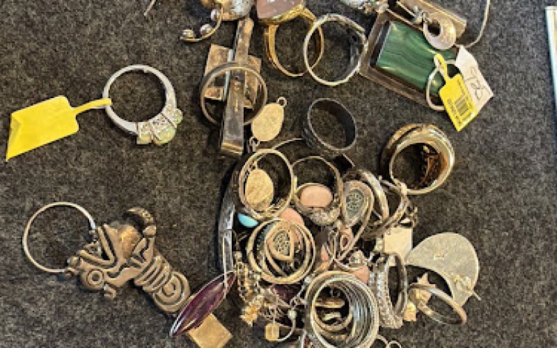 Nicholas Whitt Estate Jewelry Buyers