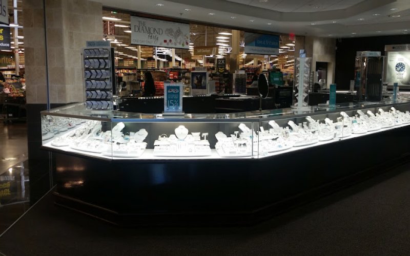 Fred Meyer Jewelers — Jewelry store in Everett