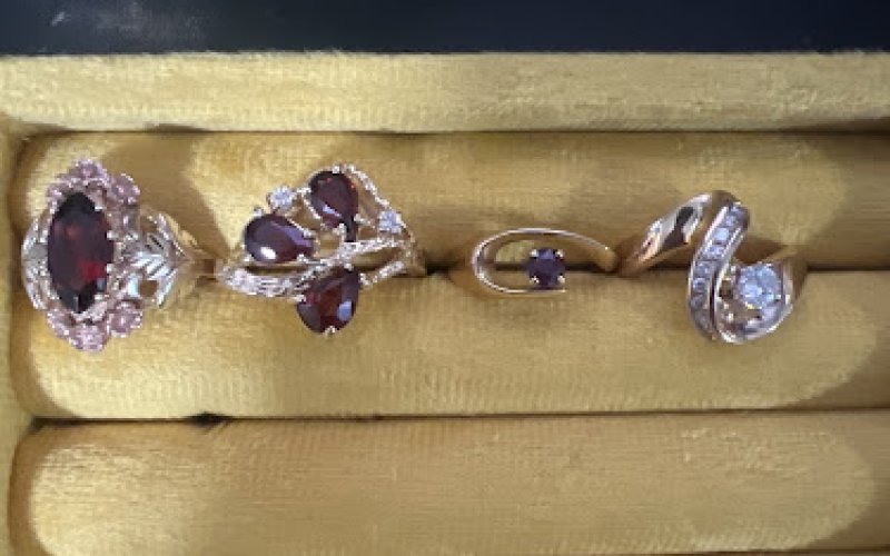American Antiques and Jewelry
