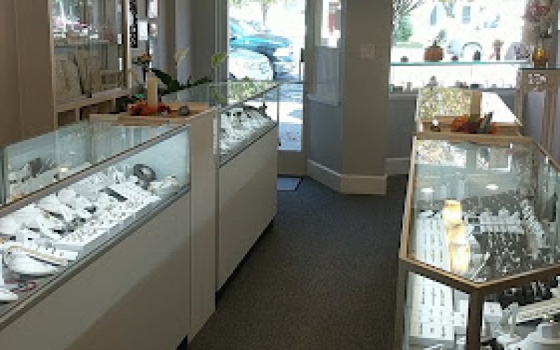 Hilton Village Goldsmith