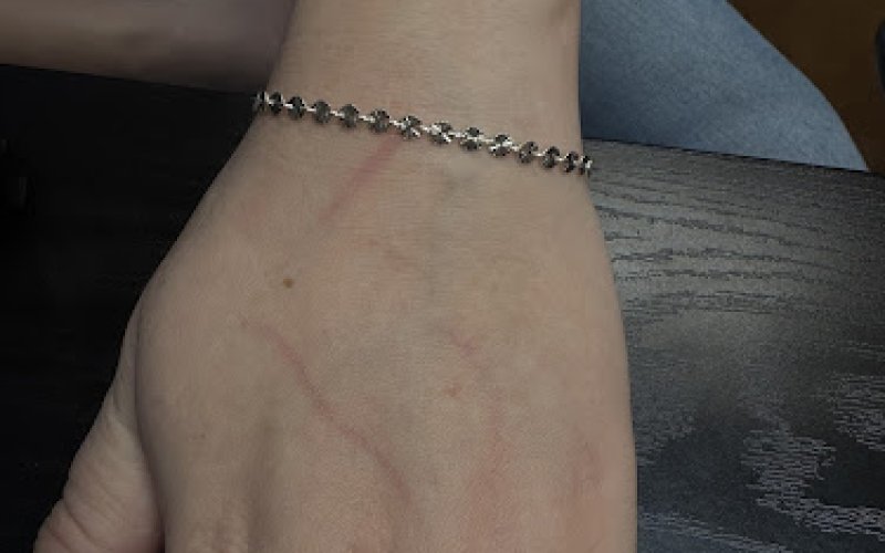 The Sparkle Bar Permanent Jewelry and Permanent Jewelry Training