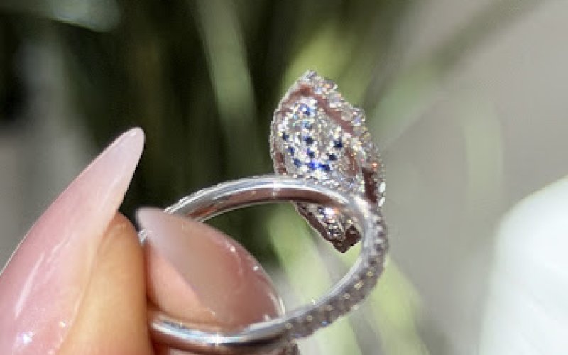 Moissy Fine Jewelry Denver ~ Moissanite & Lab-Grown Diamond Experts and Permanent Jewelry Store — Jewelry store in Lakewood