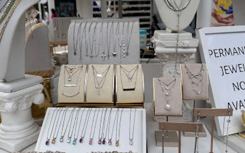 Timeless Luxury LA — Jewelry store in Los Angeles