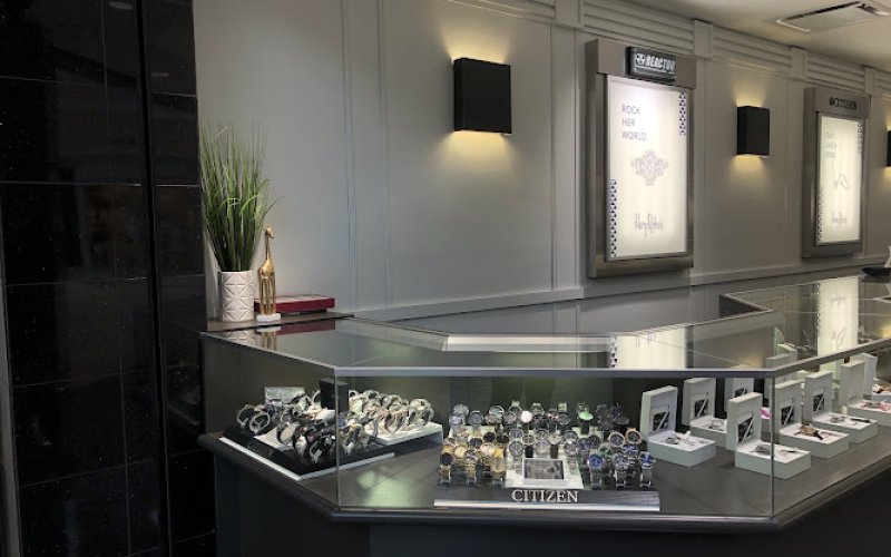 Harry Ritchie's Jewelers Medford