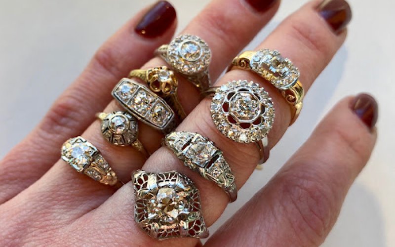 Gem Set Love (formerly Gilt)