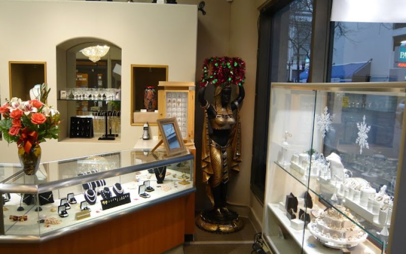 Medallion Jewelers