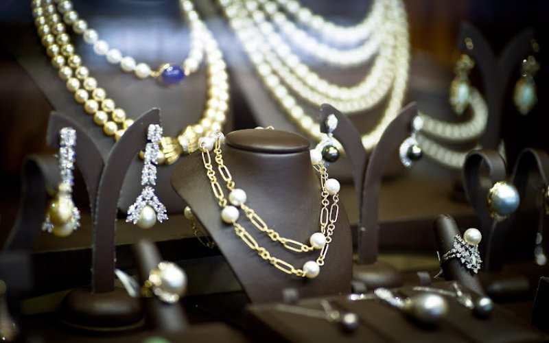 Leo Hamel Fine Jewelry & Engagement Rings Store — Jewelry store in San Diego