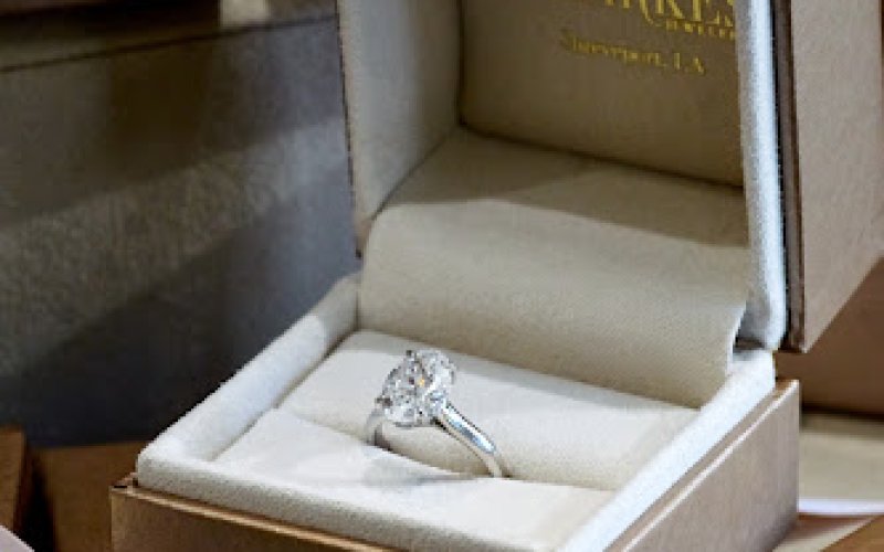Clarkes Jewelers