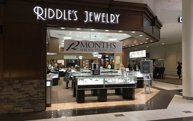 Riddle's Jewelry - Sioux Falls Empire Mall — Jewelry store in Sioux Falls