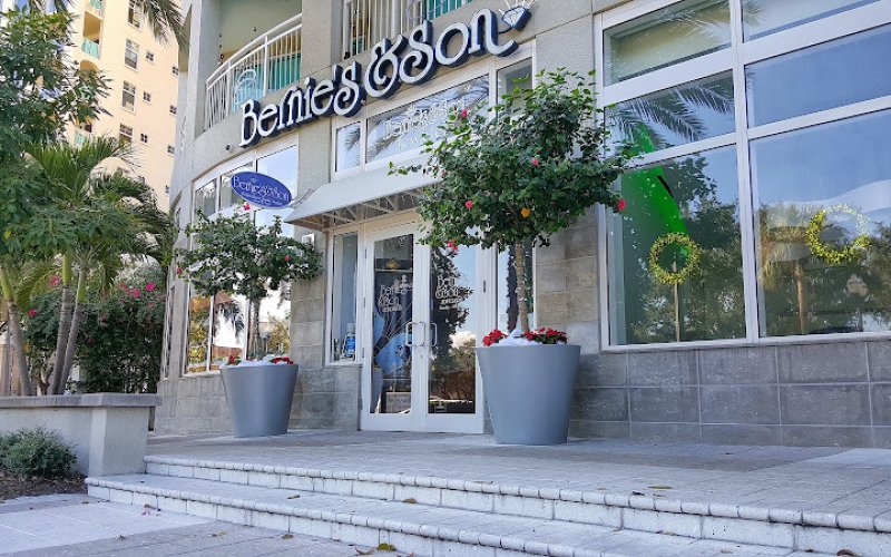 Bernie's and Son Jewelers — Jewelry store in St. Petersburg