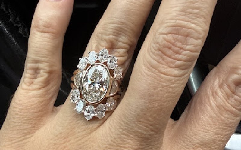 The Gold & Diamond Center — Jewelry store in St. Petersburg