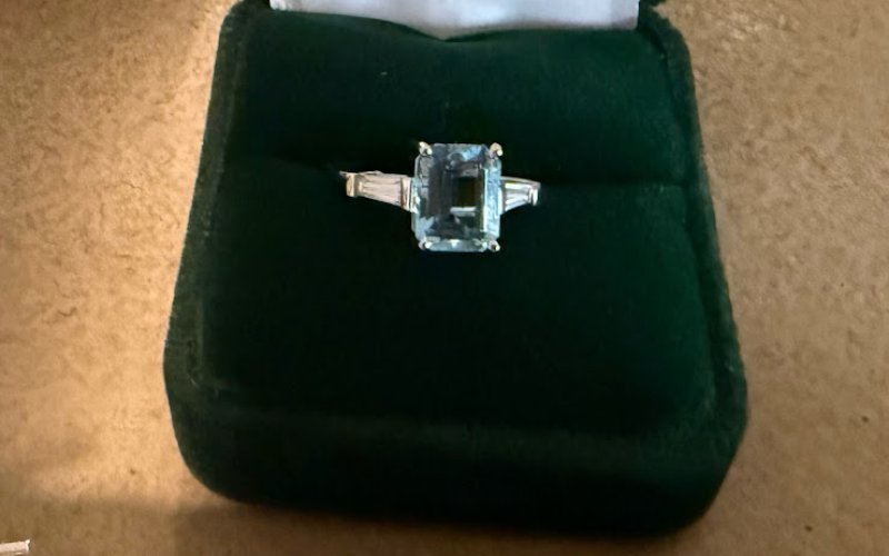 Peter Suchy Jewelers