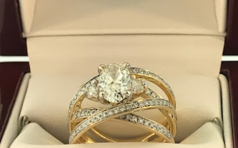 Howard's Fine Jewelry