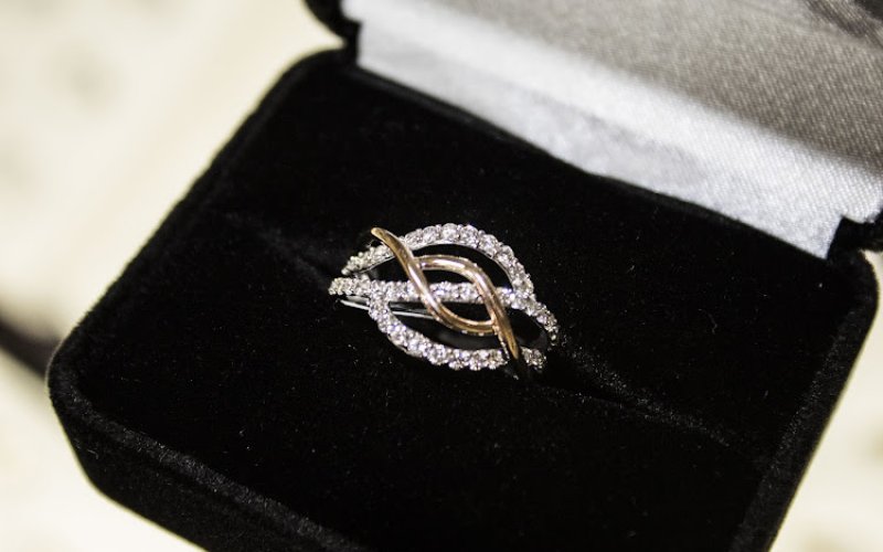 Mike Seltzer Jewelers